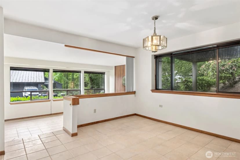 Property photo for 5019 E Mercer Way, Mercer Island photo 19