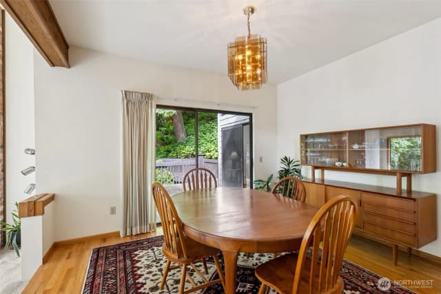 Property photo for 5019 E Mercer Way, Mercer Island photo 4