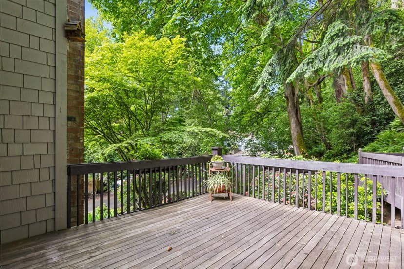 Property photo for 5019 E Mercer Way, Mercer Island photo 28