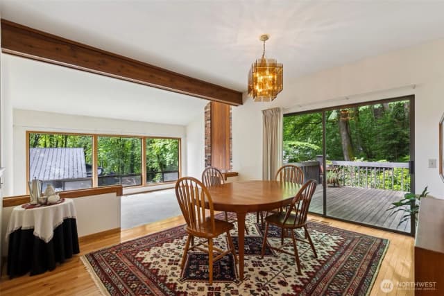 Property photo for 5019 E Mercer Way, Mercer Island photo 3