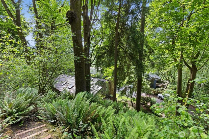 Property photo for 5019 E Mercer Way, Mercer Island photo 25