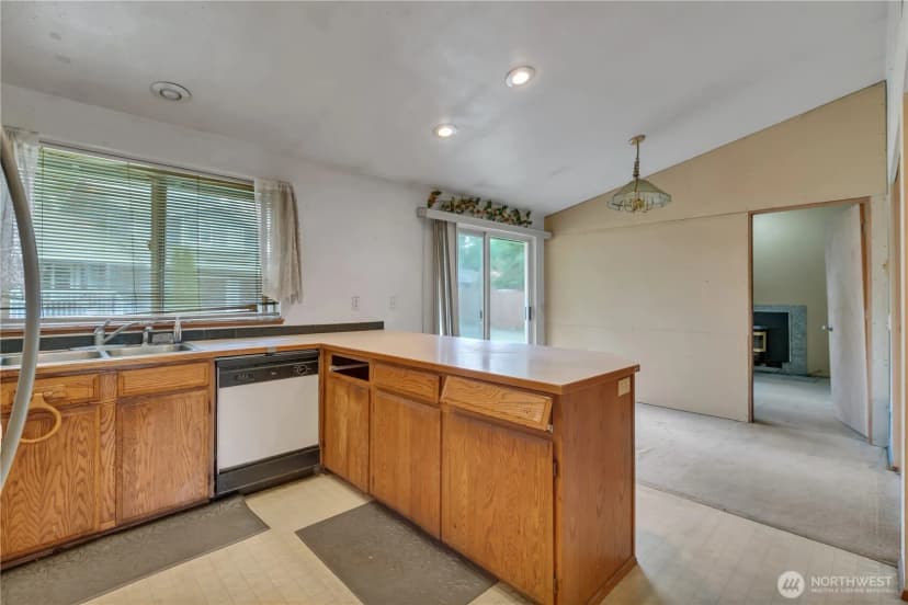Property photo for 2314 74th Street Se, Everett photo 9
