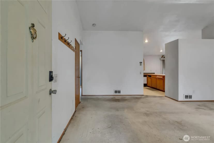 Property photo for 2314 74th Street Se, Everett photo 4