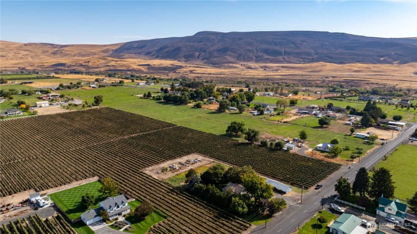 Property photo for 10901 N Pioneer Road, Prosser photo 5