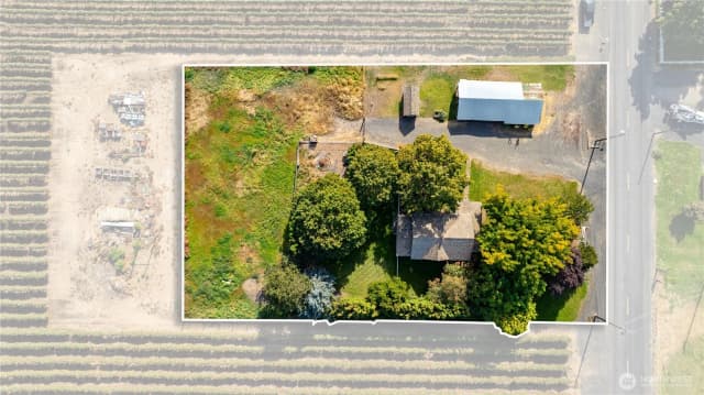 Property photo for 10901 N Pioneer Road, Prosser photo 3