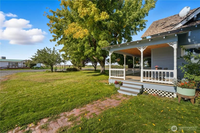 Property photo for 10901 N Pioneer Road, Prosser photo 12