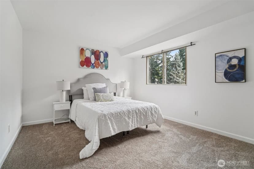 Property photo for 1261 150th Avenue Se, Bellevue photo 16