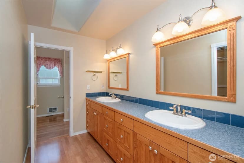 Property photo for 62 Yellow Brick Road, Sequim photo 18