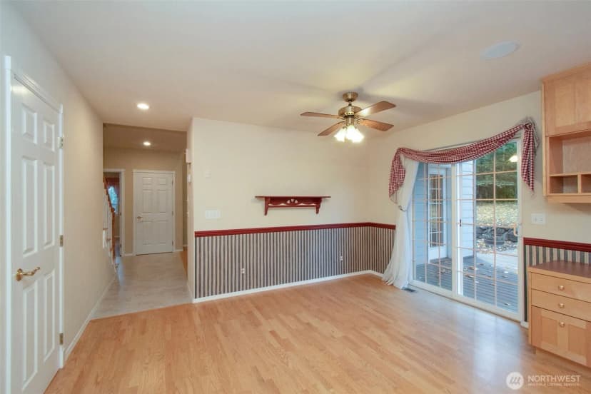 Property photo for 62 Yellow Brick Road, Sequim photo 12