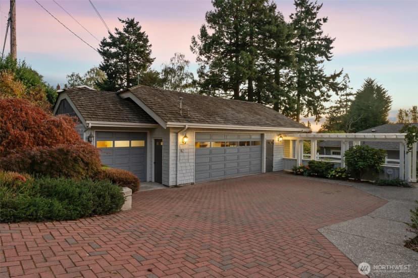 Property photo for 16905 35th Avenue Sw, Burien photo 39