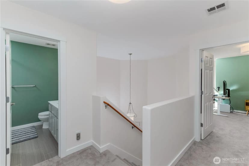 Property photo for 1404 Ripplebrook Dr, Port Angeles photo 18