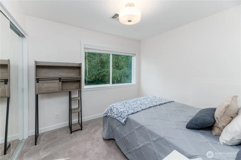 Property photo for 1404 Ripplebrook Dr, Port Angeles photo 22