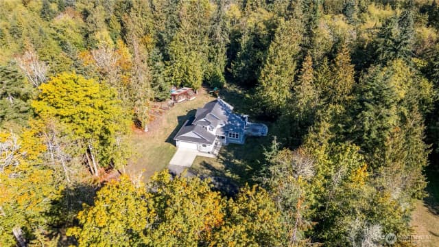 Property photo for 1404 Ripplebrook Dr, Port Angeles