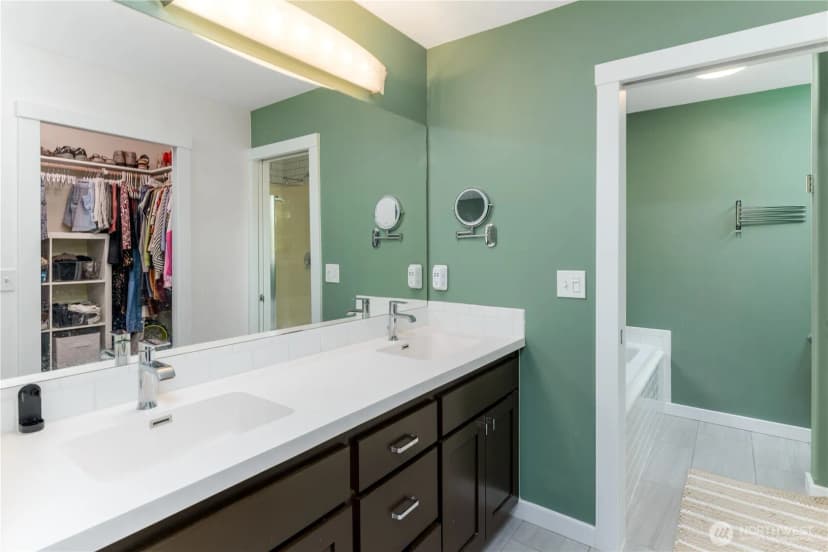 Property photo for 1404 Ripplebrook Dr, Port Angeles photo 20