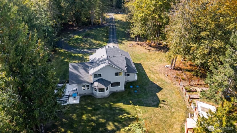 Property photo for 1404 Ripplebrook Dr, Port Angeles photo 39