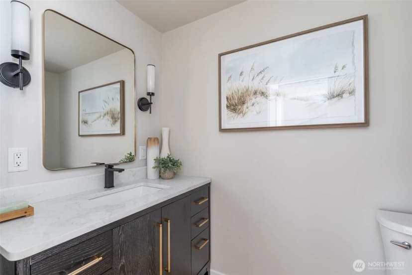 Property photo for 16039 Maplewild Avenue Sw, Burien photo 13