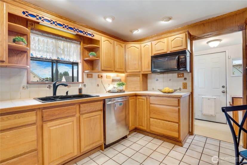 Property photo for 402 S 58th Street, Tacoma photo 14