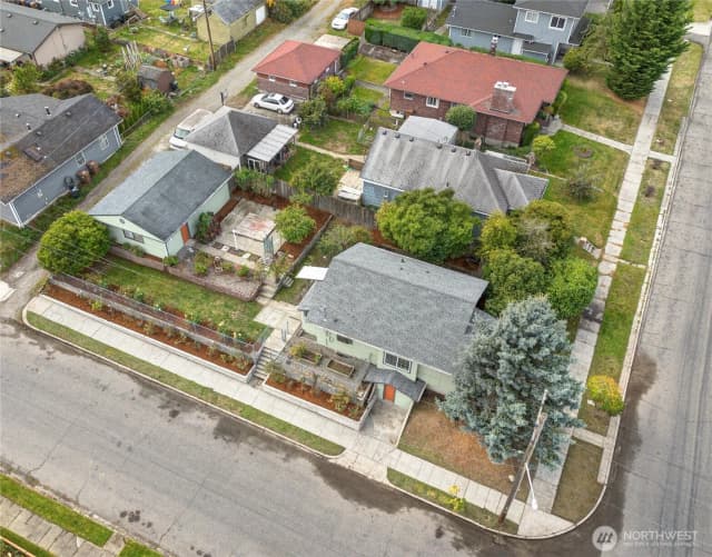 Property photo for 402 S 58th Street, Tacoma photo 2