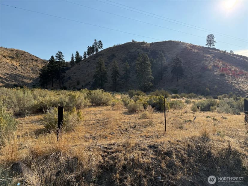 Property photo for 2200 Antoine Creek Road, Chelan