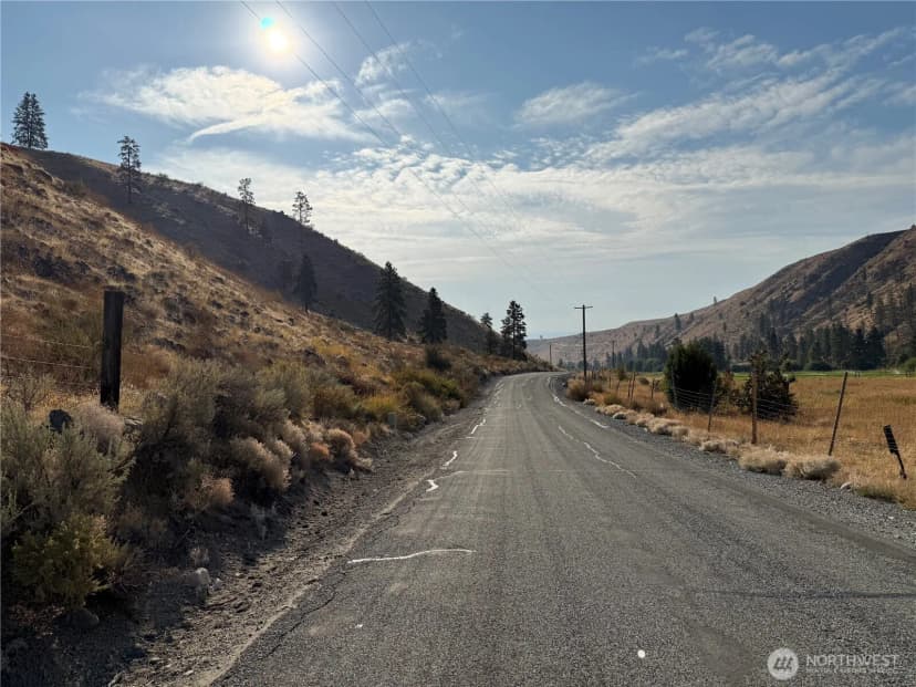 Property photo for 2200 Antoine Creek Road, Chelan photo 13