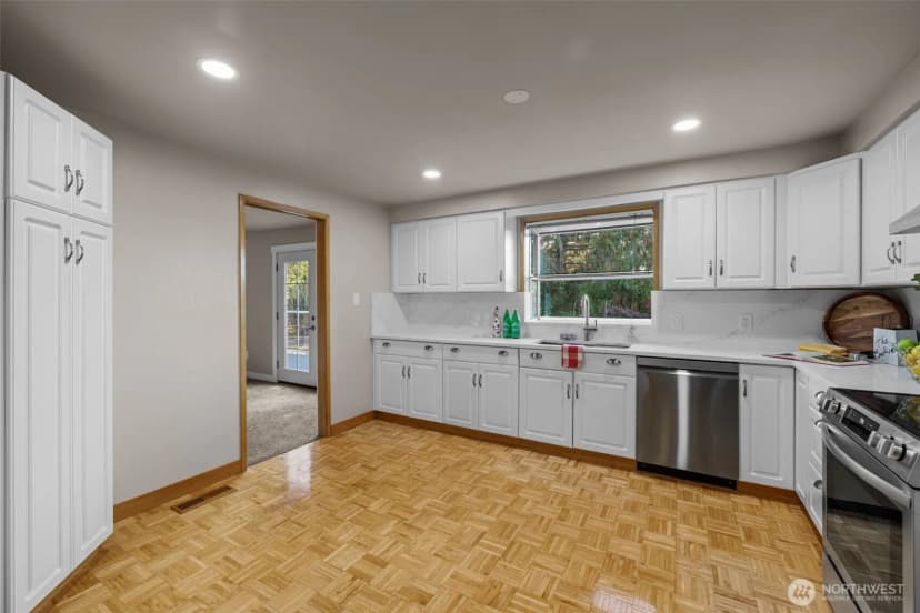 Property photo for 4404 Madrona Lane Nw, Gig Harbor photo 5