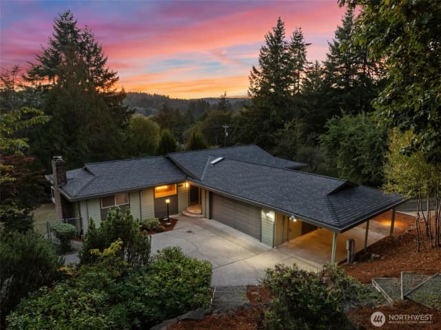 Property photo for 4404 Madrona Lane Nw, Gig Harbor photo 2