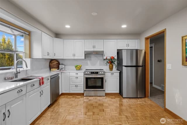 Property photo for 4404 Madrona Lane Nw, Gig Harbor photo 4