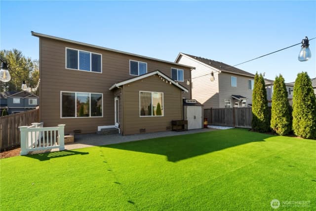 Property photo for 1002 O Farrell Lane Nw, Orting photo 3