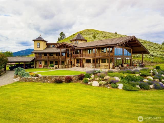 Property photo for 54 Hardrock Road, Republic