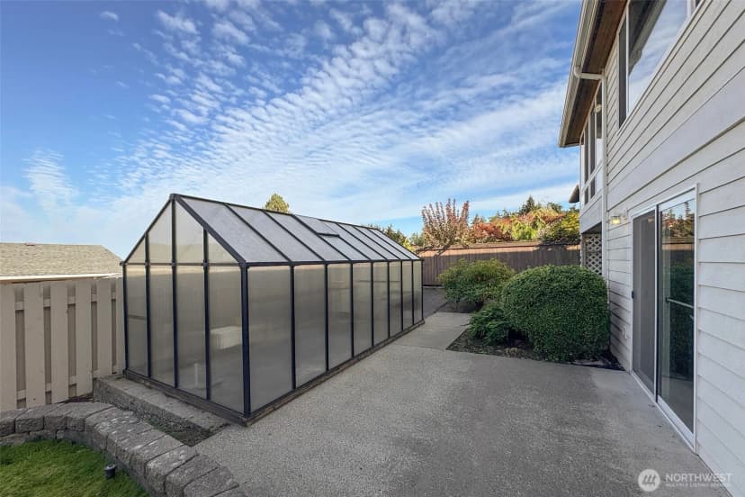Property photo for 1345 E Lauridsen Boulevard, Port Angeles photo 37