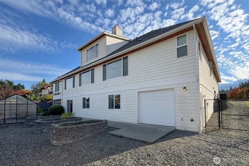 Property photo for 1345 E Lauridsen Boulevard, Port Angeles photo 38