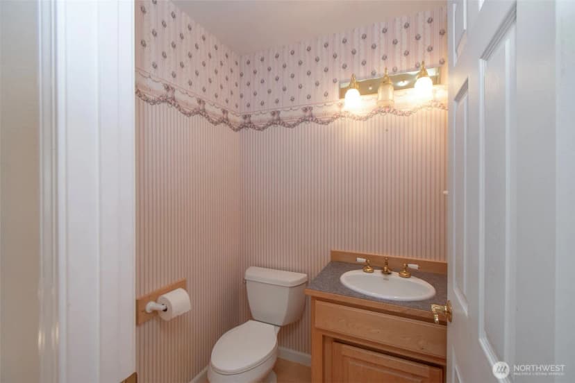 Property photo for 1345 E Lauridsen Boulevard, Port Angeles photo 20