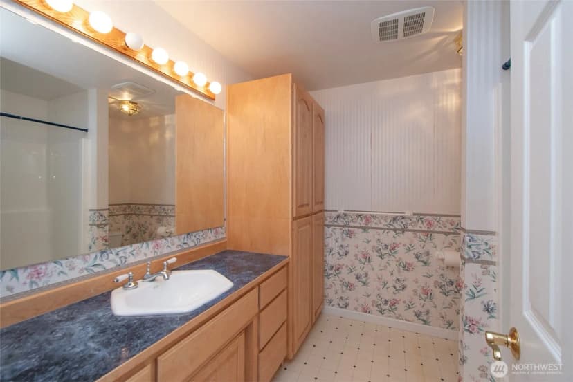 Property photo for 1345 E Lauridsen Boulevard, Port Angeles photo 30