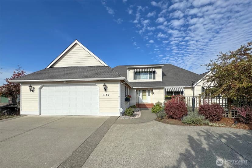 Property photo for 1345 E Lauridsen Boulevard, Port Angeles photo 5