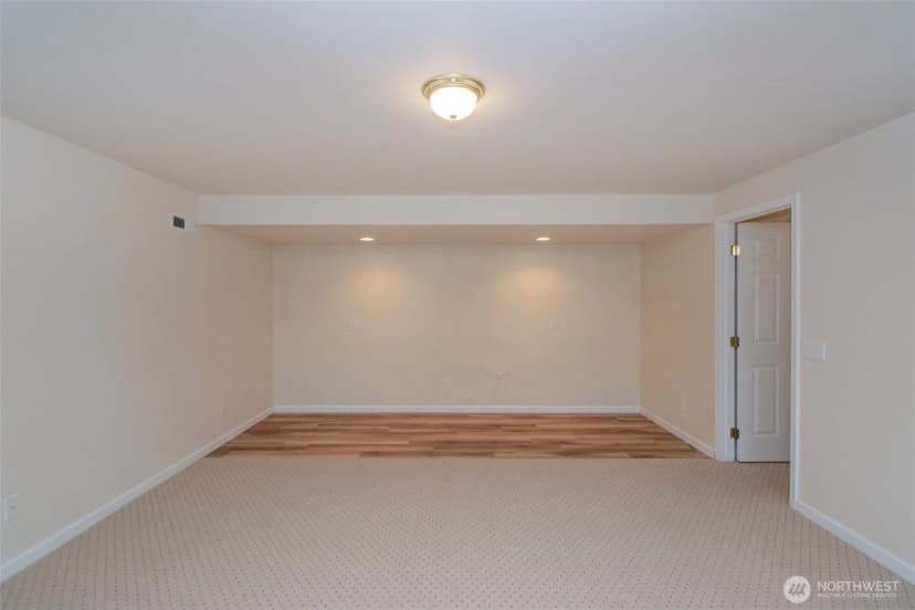 Property photo for 1345 E Lauridsen Boulevard, Port Angeles photo 35