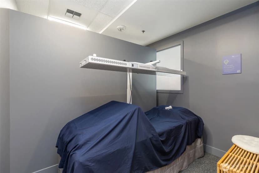 Property photo for 7301 5th Avenue Ne #unit A, Seattle photo 8