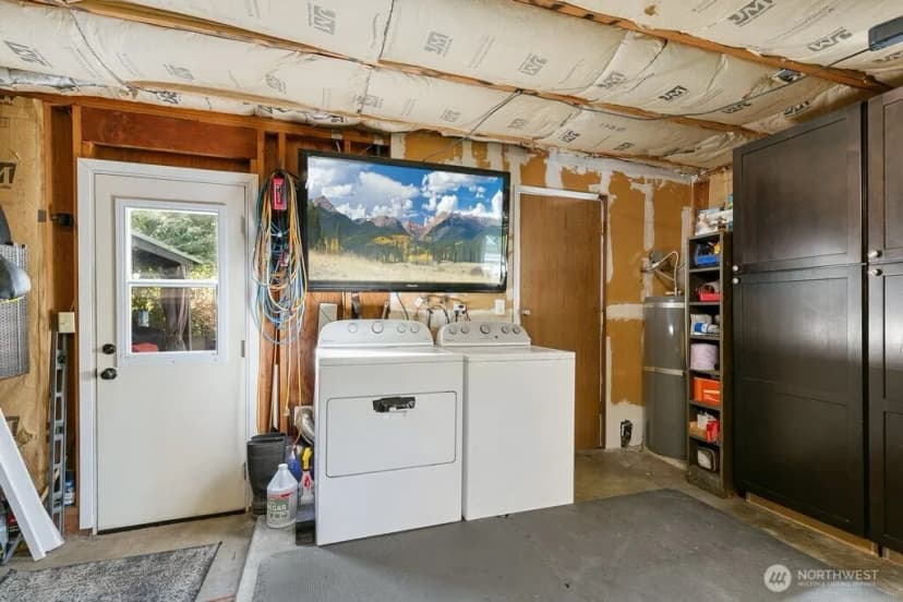 Property photo for 19225 18th Avenue Ne, Shoreline photo 15