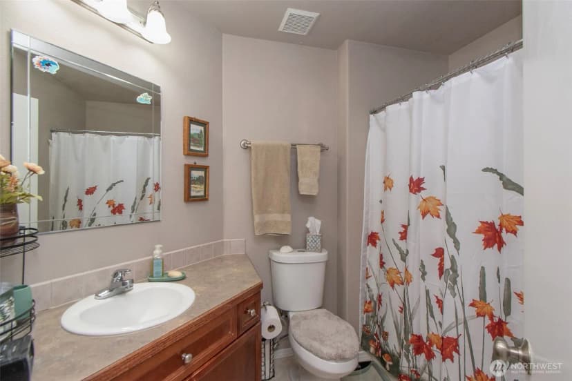 Property photo for 40 America Boulevard, Sequim photo 23
