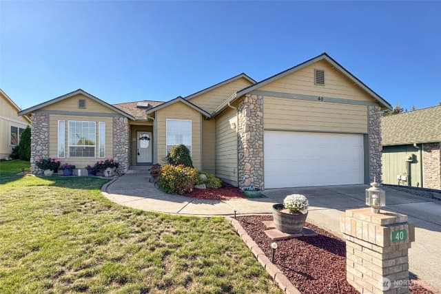 Property photo for 40 America Boulevard, Sequim