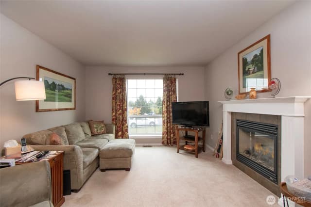 Property photo for 40 America Boulevard, Sequim photo 4