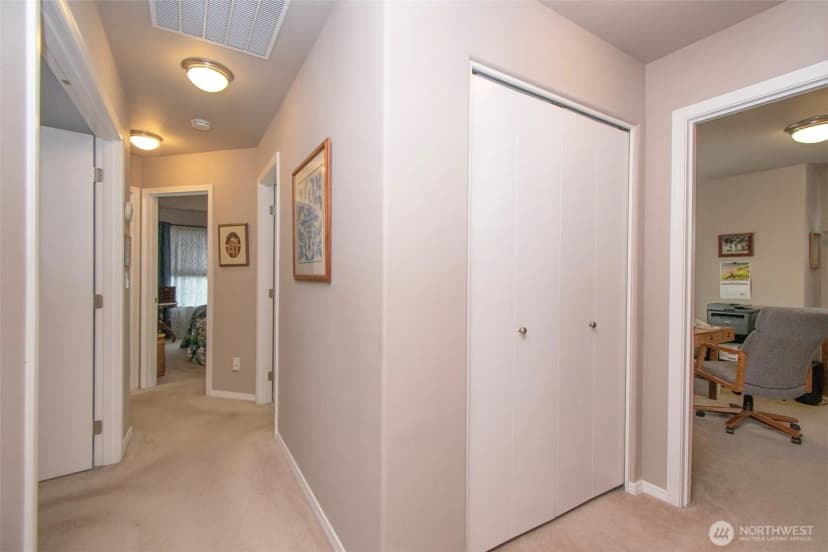 Property photo for 40 America Boulevard, Sequim photo 13