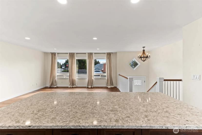 Property photo for 1040 Gilbert Court, East Wenatchee photo 6