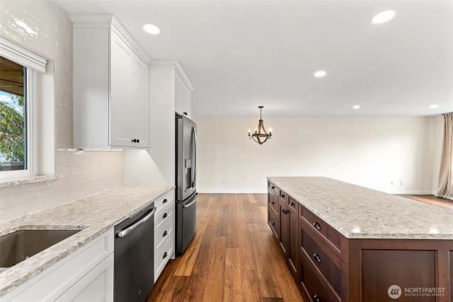 Property photo for 1040 Gilbert Court, East Wenatchee photo 5