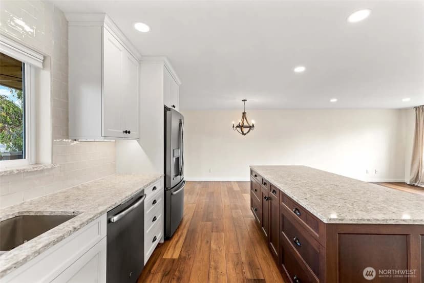 Property photo for 1040 Gilbert Court, East Wenatchee photo 5