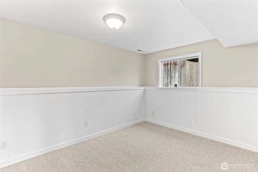 Property photo for 1040 Gilbert Court, East Wenatchee photo 27