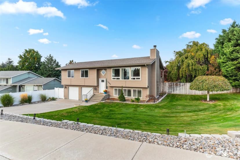 Property photo for 1040 Gilbert Court, East Wenatchee photo 40