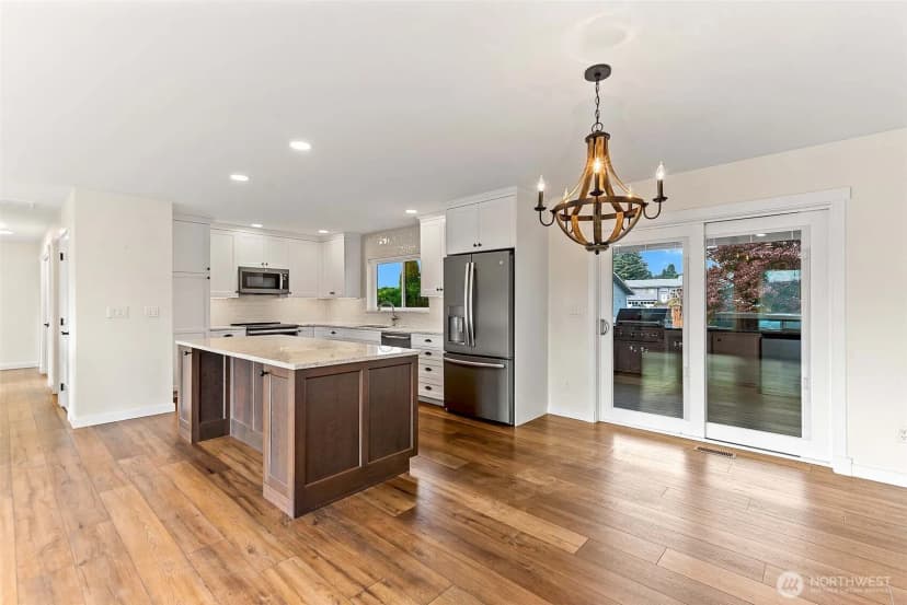 Property photo for 1040 Gilbert Court, East Wenatchee photo 11