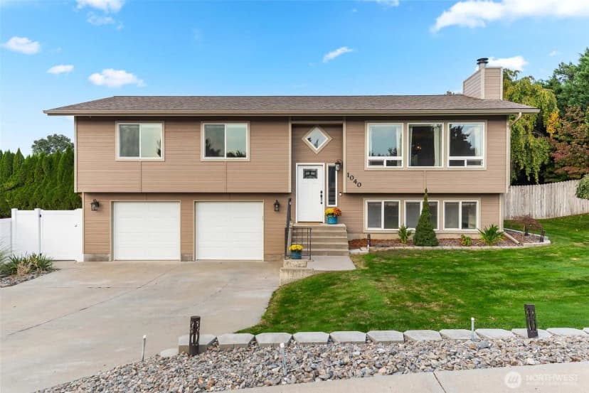 Property photo for 1040 Gilbert Court, East Wenatchee photo 38