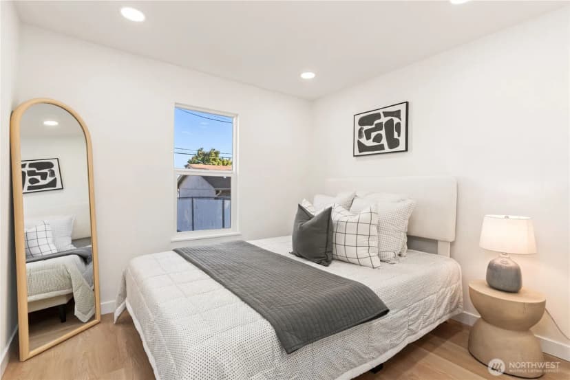 Property photo for 7310 Sw 35th Avenue, Seattle photo 19