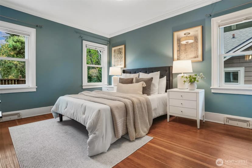 Property photo for 324 Ne 52nd Street, Seattle photo 14